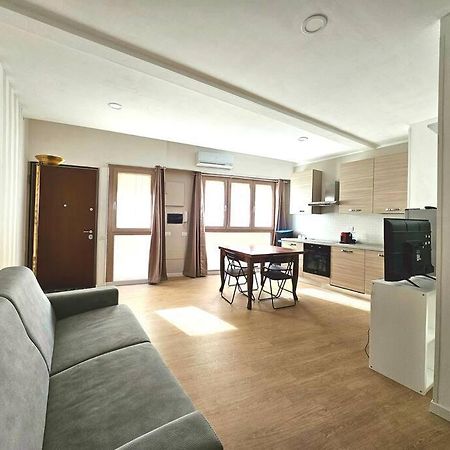 Covent Garden Apartment Cagliari Zewnętrze zdjęcie