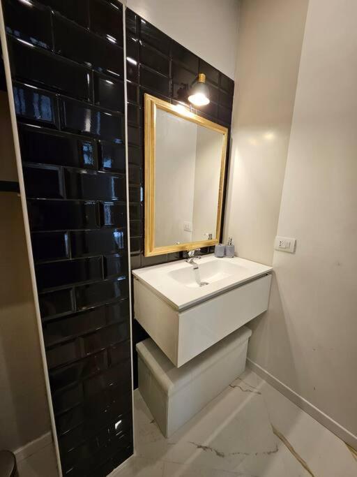 Covent Garden Apartment Cagliari Zewnętrze zdjęcie